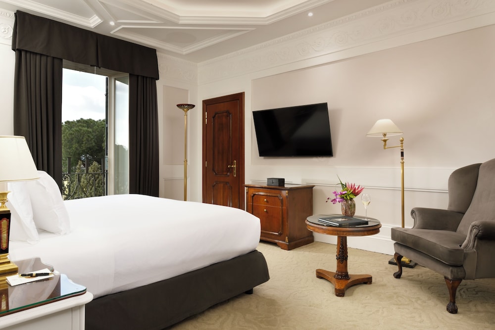 Hotel Splendide Royal Roma 18