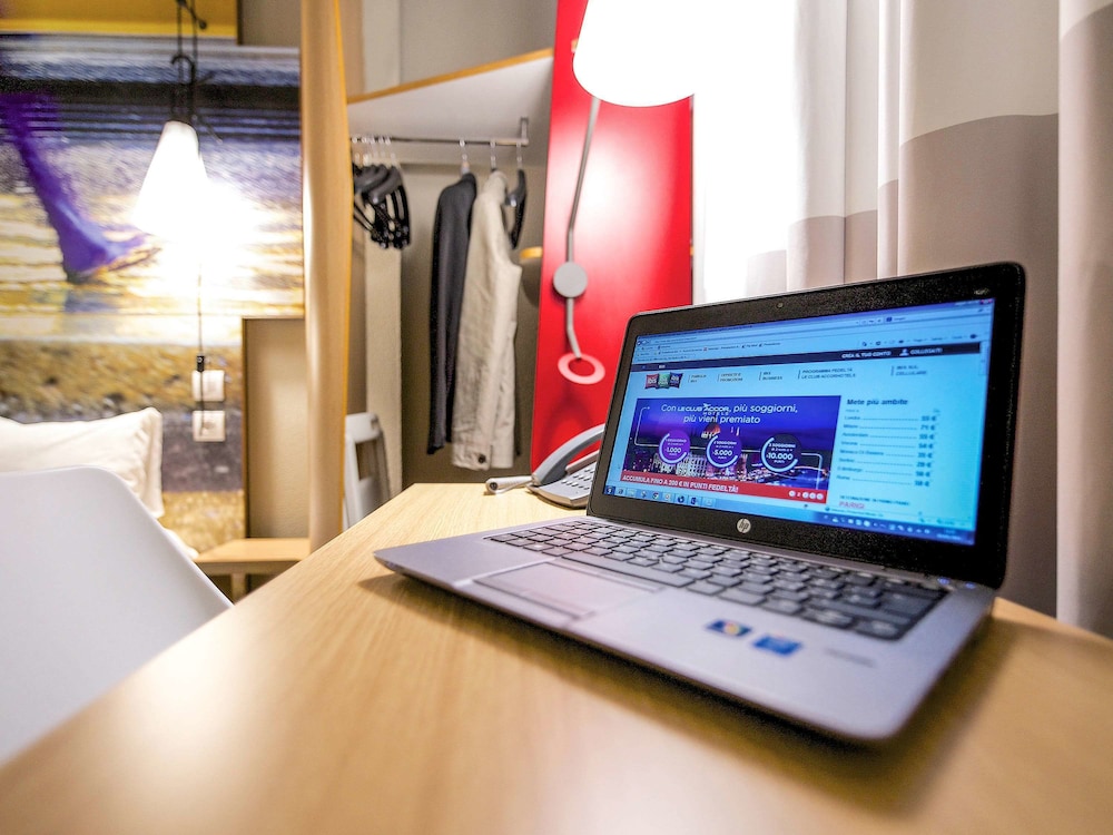 ibis Milano Centro 13
