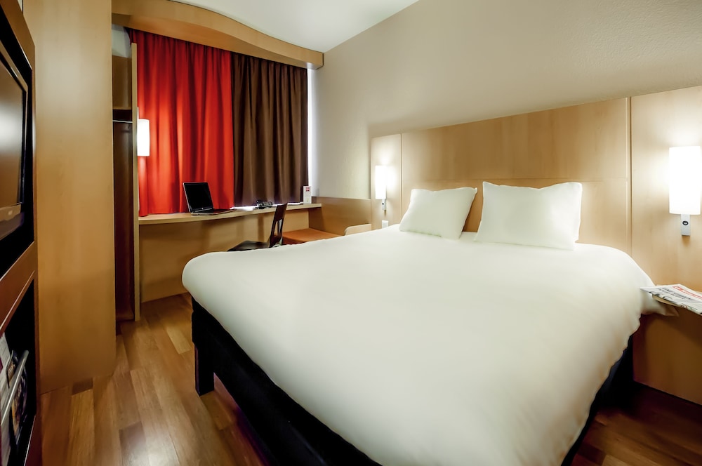 ibis Milano Ca Granda 8