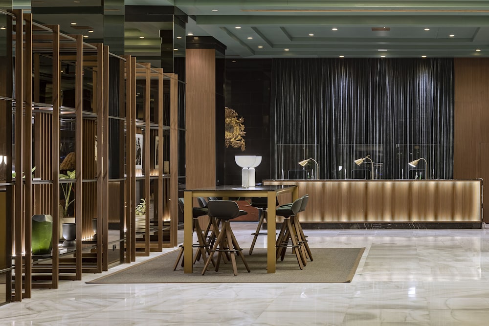 Meliá Milano 5