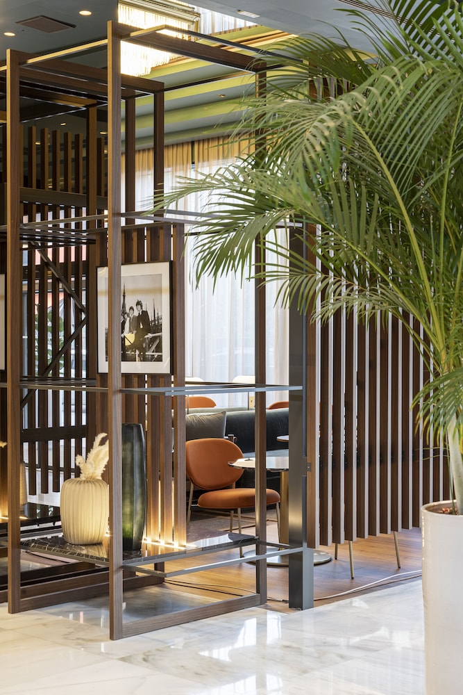Meliá Milano 12