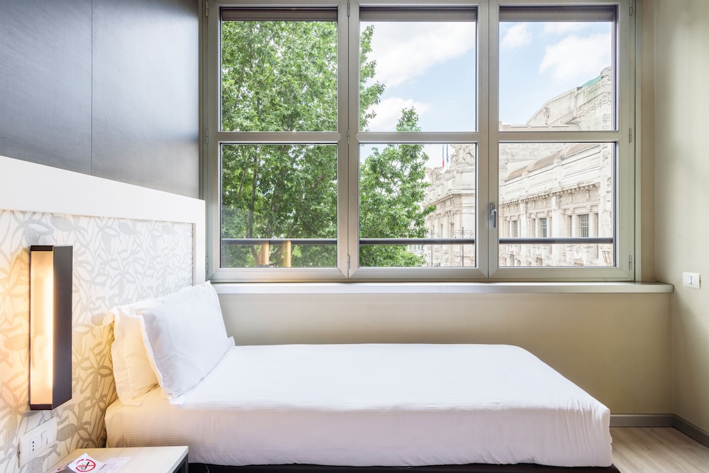 B&B HOTEL Milano Aosta 13