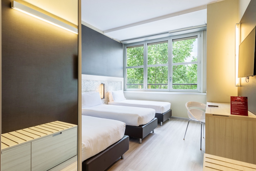 B&B HOTEL Milano Aosta 8