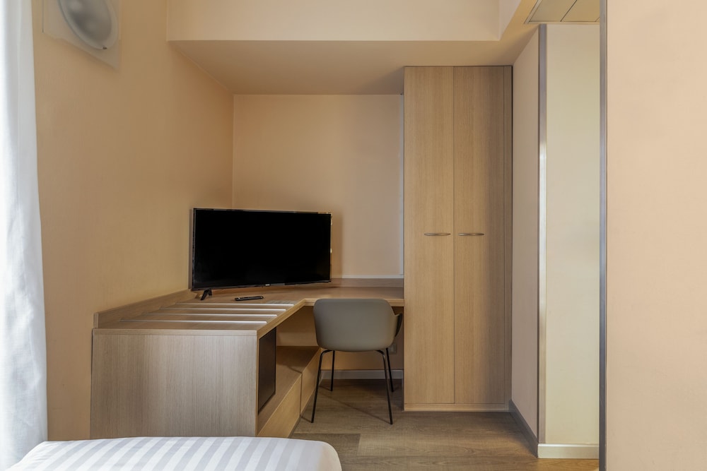 B&B HOTEL Milano Portello 10