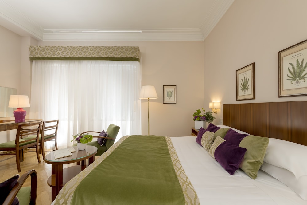 Bettoja Hotel Atlantico 12