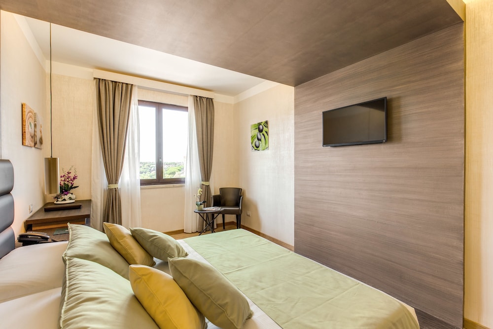 Warmth Hotel 6