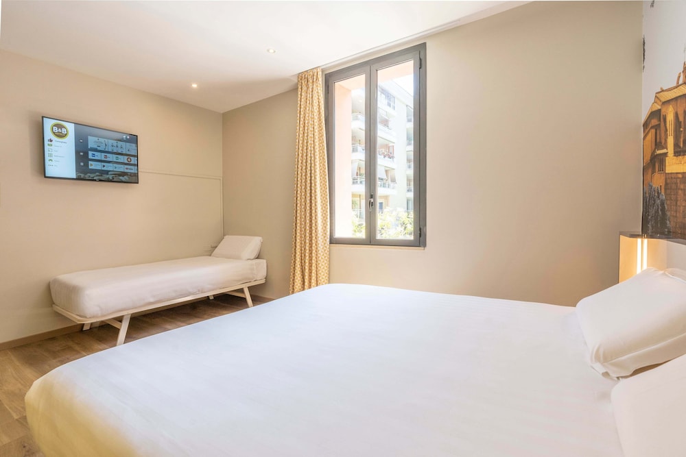 B&B HOTEL Roma Tuscolana San Giovanni 8