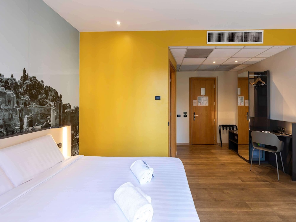 B&B HOTEL Roma Tuscolana San Giovanni 20