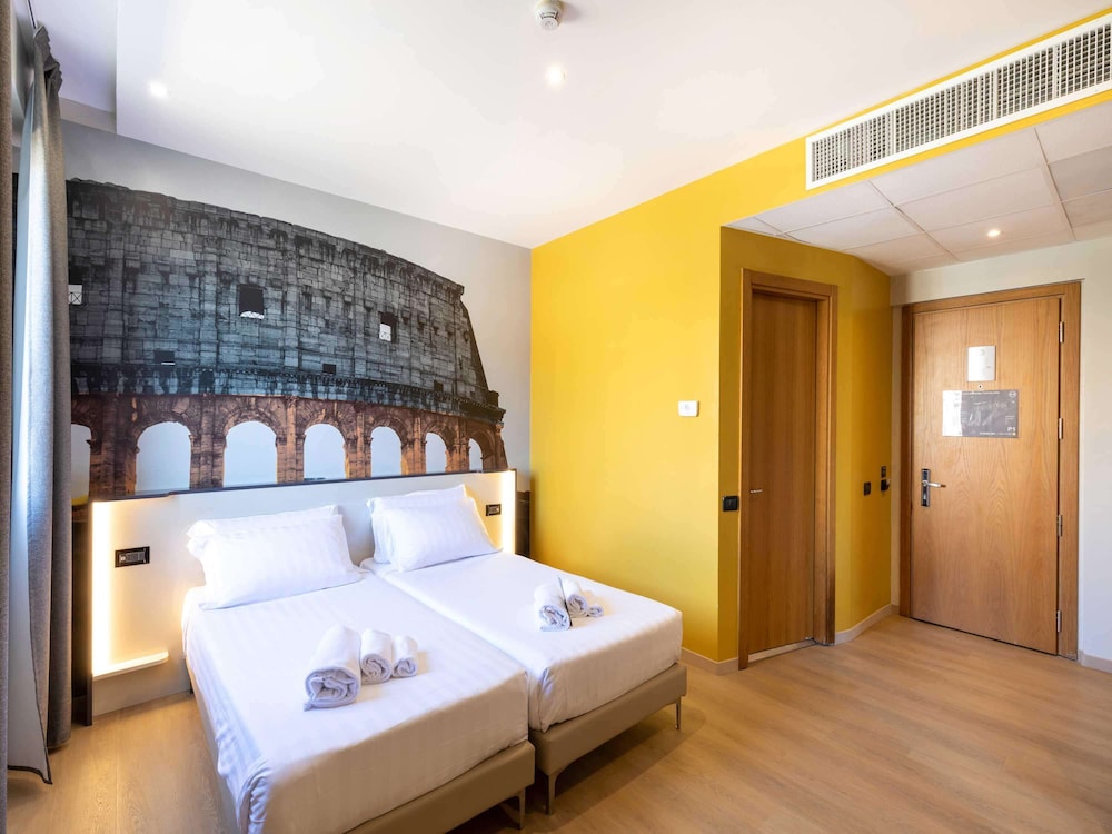 B&B HOTEL Roma Tuscolana San Giovanni 11
