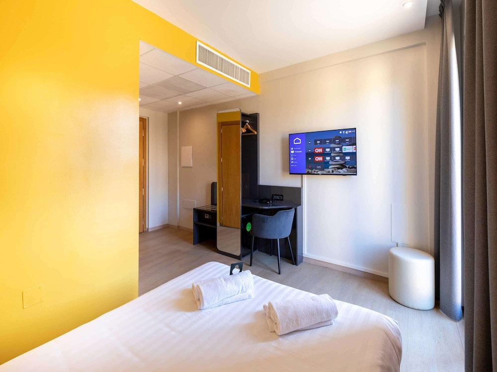 B&B HOTEL Roma Tuscolana San Giovanni 14