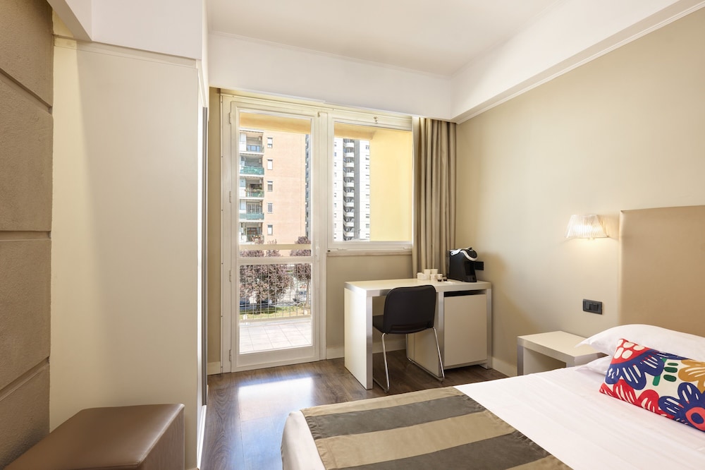 Hotel Roma Tor Vergata 11