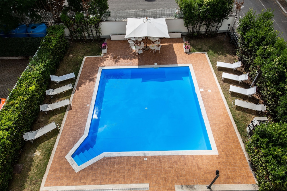 Hotel Roma Tor Vergata 19