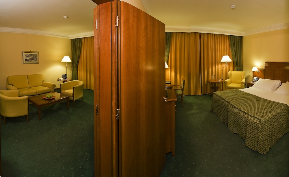 Hotel Roma Aurelia Antica by Roman Hotels 3