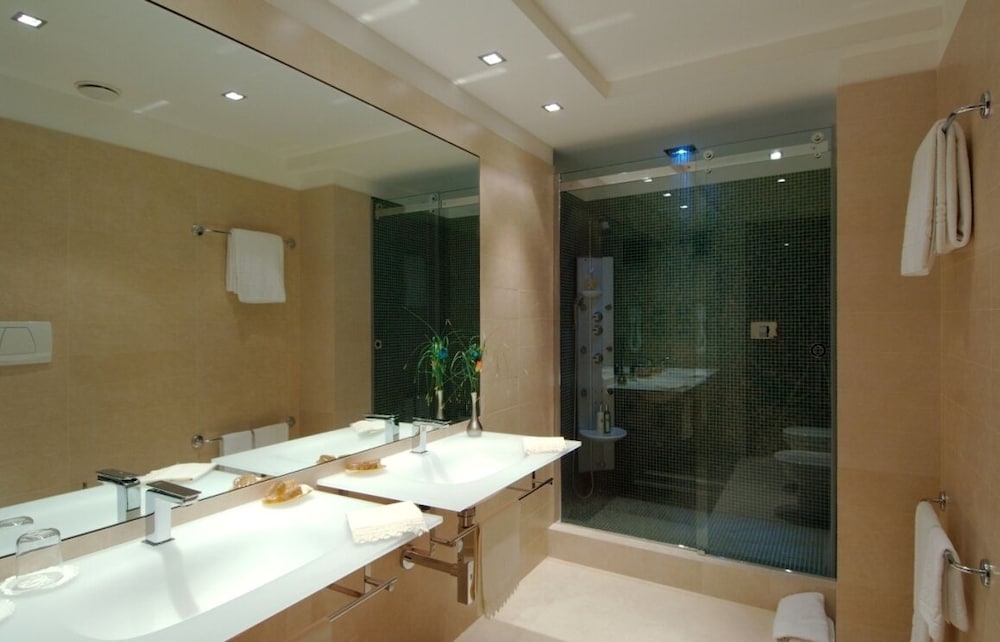 Hotel Roma Aurelia Antica by Roman Hotels 11