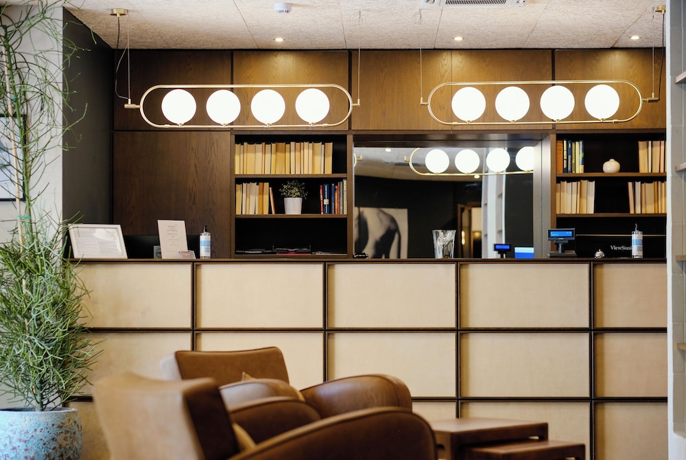 Club House Hotel 4