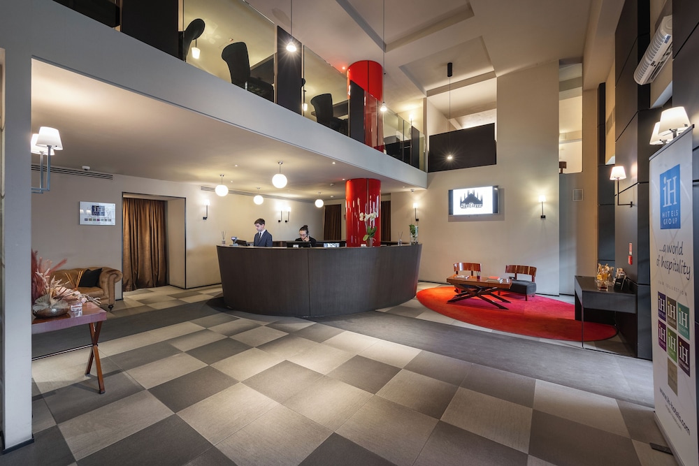 iH Exclusive Milano Ambasciatori 4