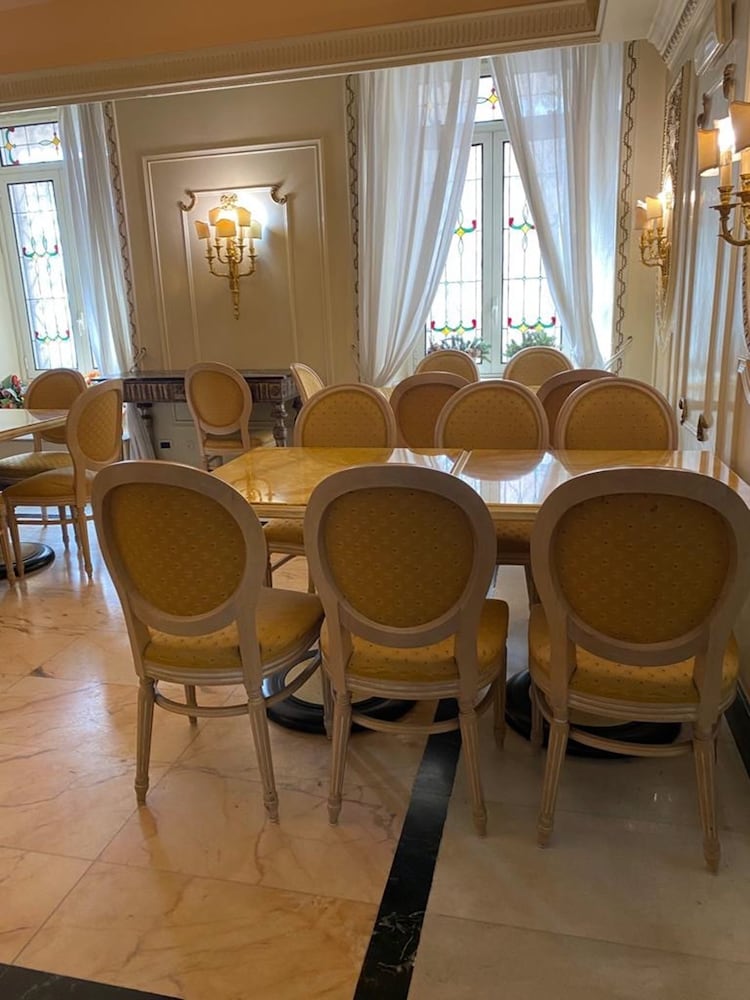 Hotel Champagne Palace 22