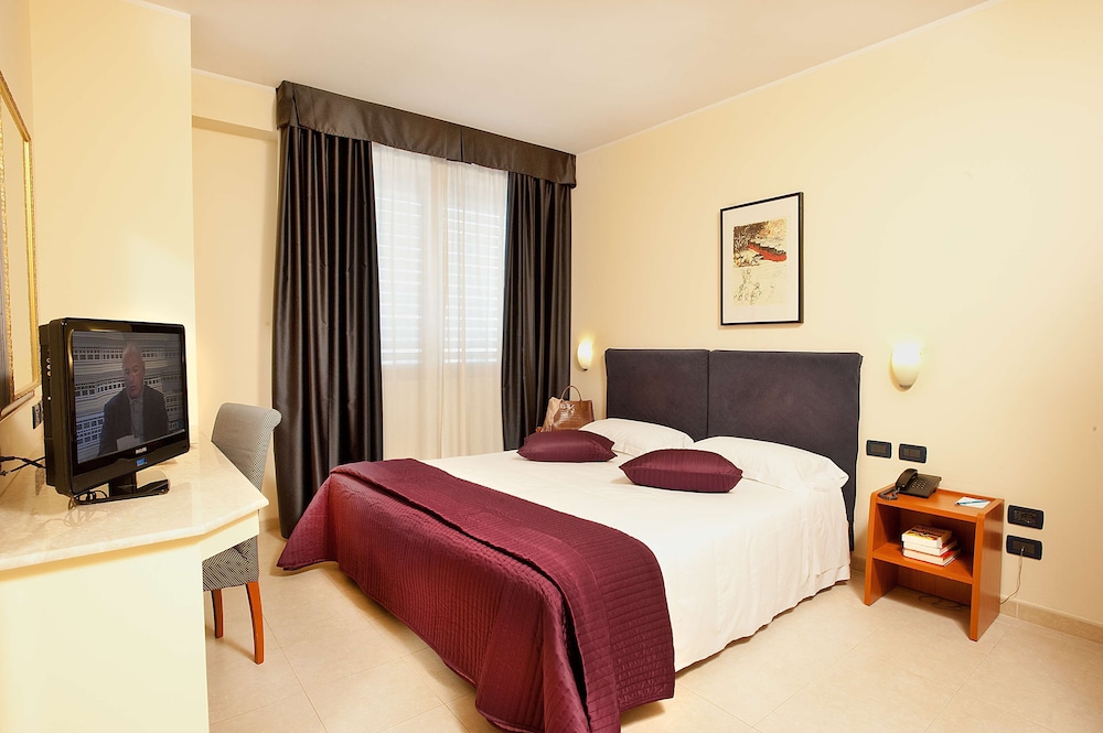 Best Western Blu Hotel Roma 16