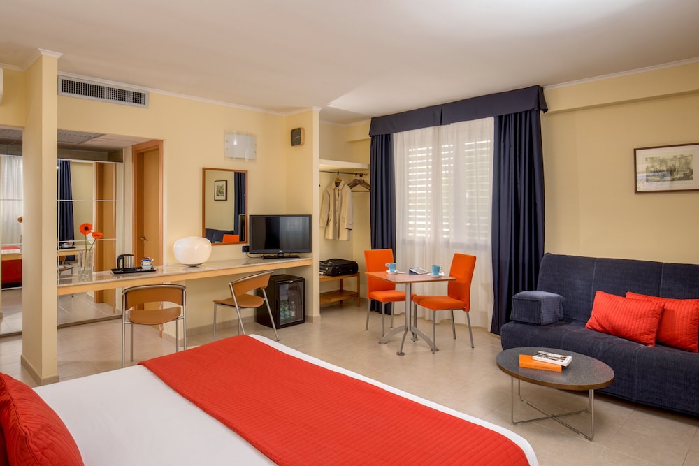Best Western Blu Hotel Roma 9