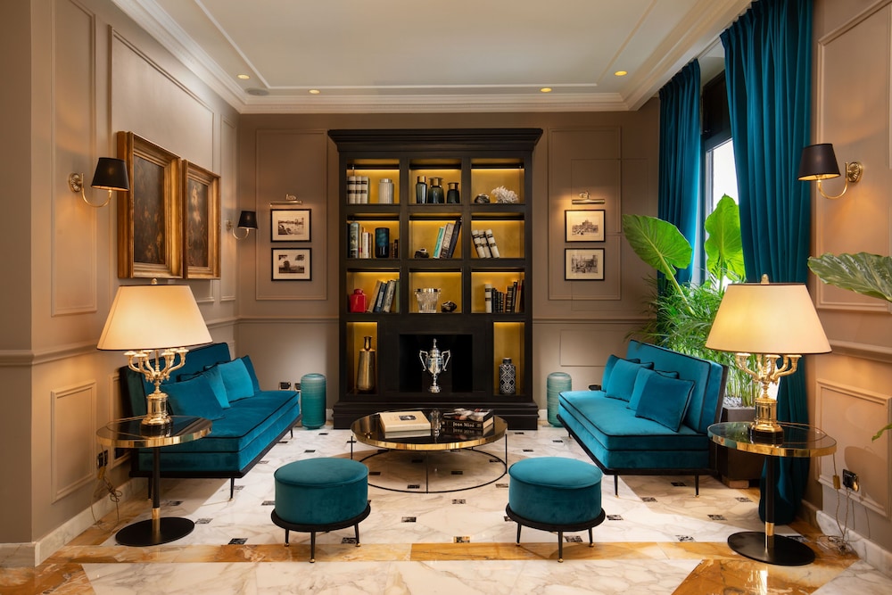 Hotel Condotti 4