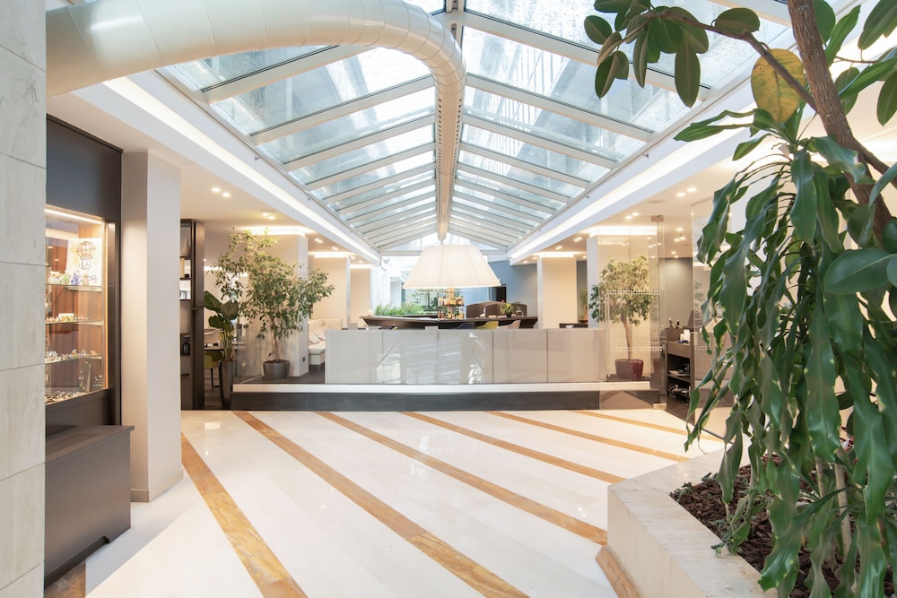 Mercure Roma West 2
