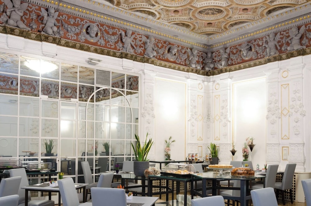 Hotel Traiano 24