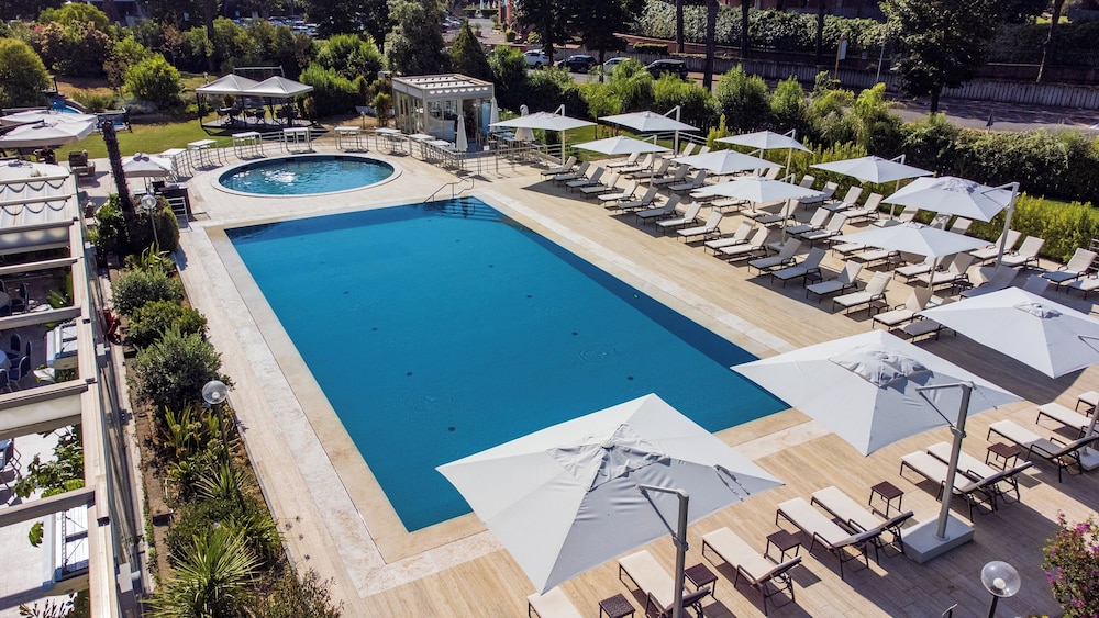 Holiday Inn Rome Eur Parco dei Medici 1