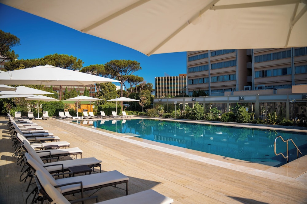 Holiday Inn Rome Eur Parco dei Medici 19
