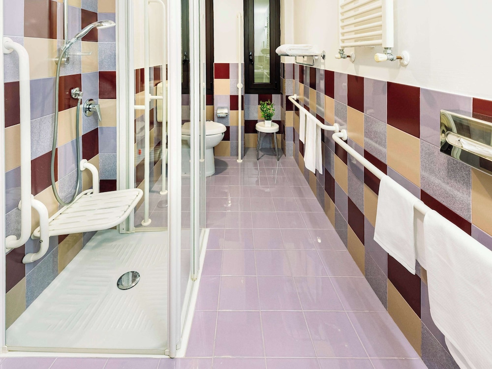 Mercure Roma Piazza Bologna 24
