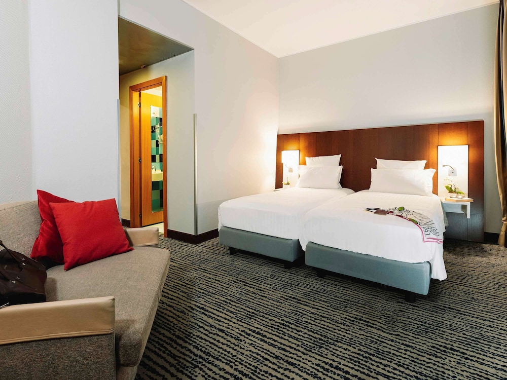 Mercure Roma Piazza Bologna 18