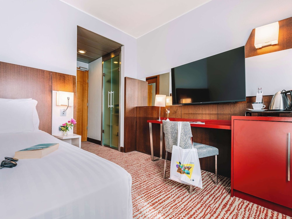 Mercure Roma Piazza Bologna 11
