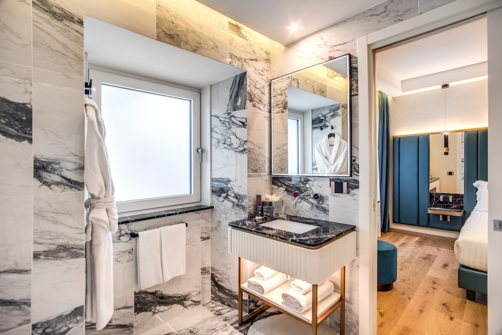 CC Palace Hotel Roma 12