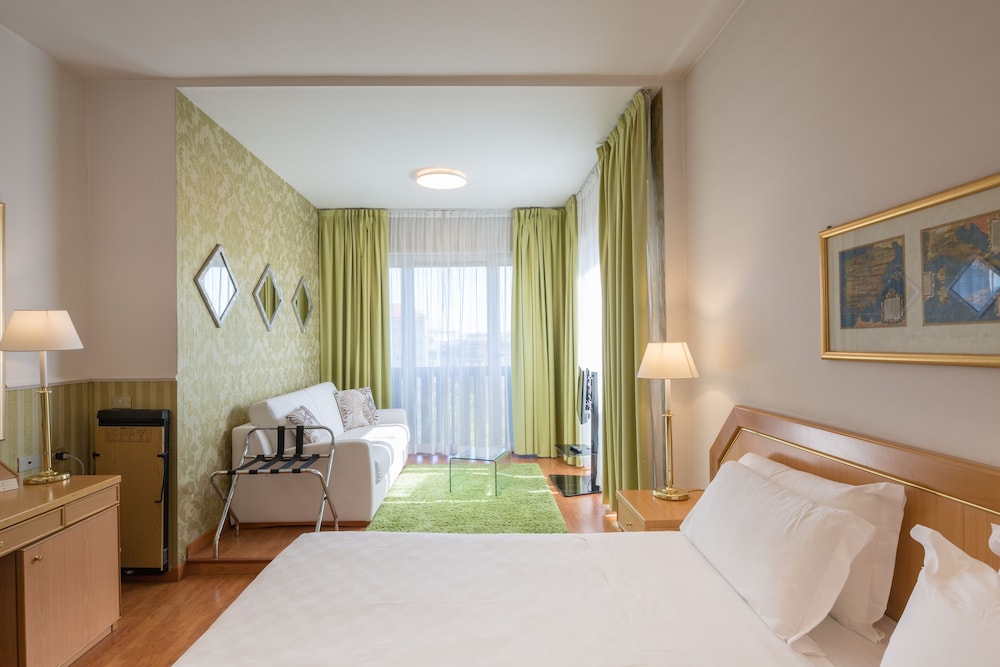 Hotel Nasco 24