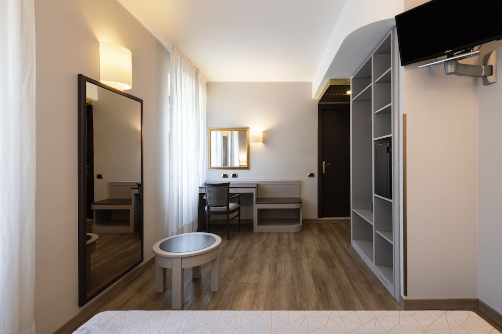 Hotel Baviera 8