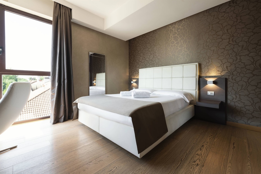 Hotel Baviera 12