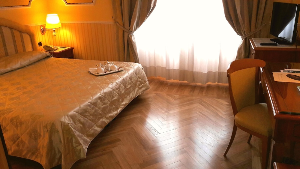 Andreola Central 11