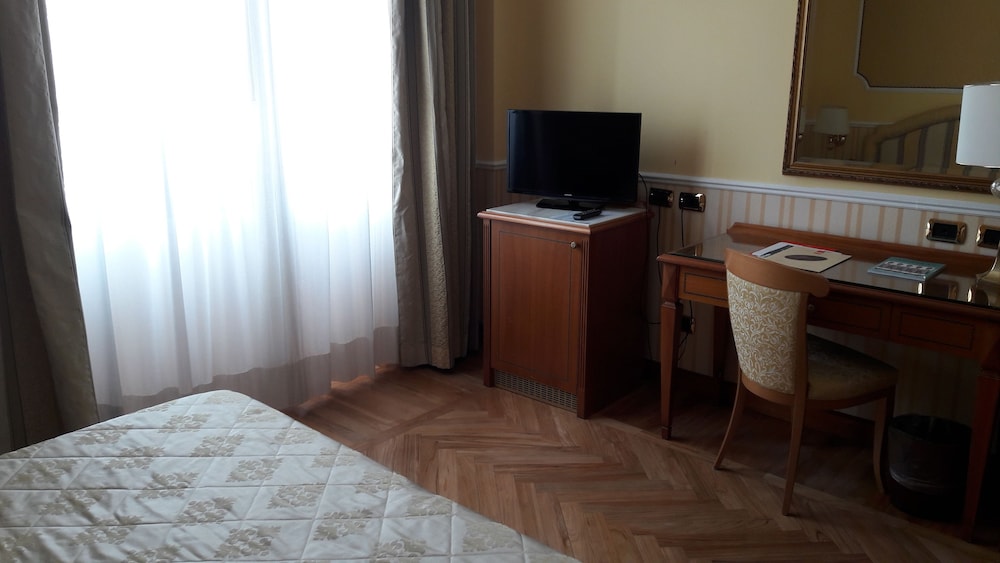 Andreola Central 17