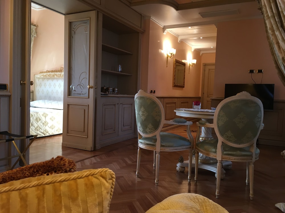 Andreola Central 16