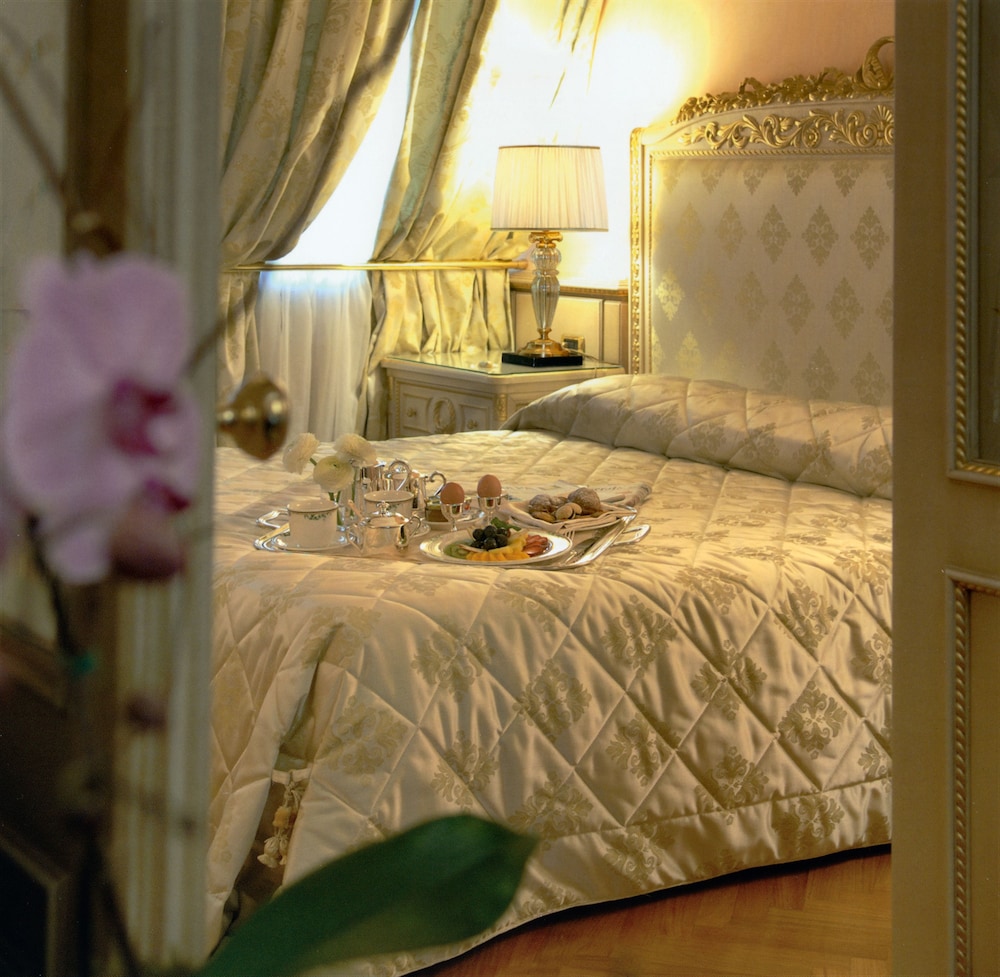 Andreola Central 8