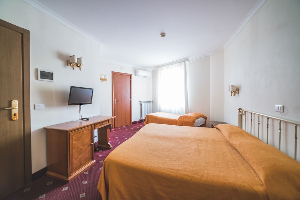 Hotel San Giusto 13