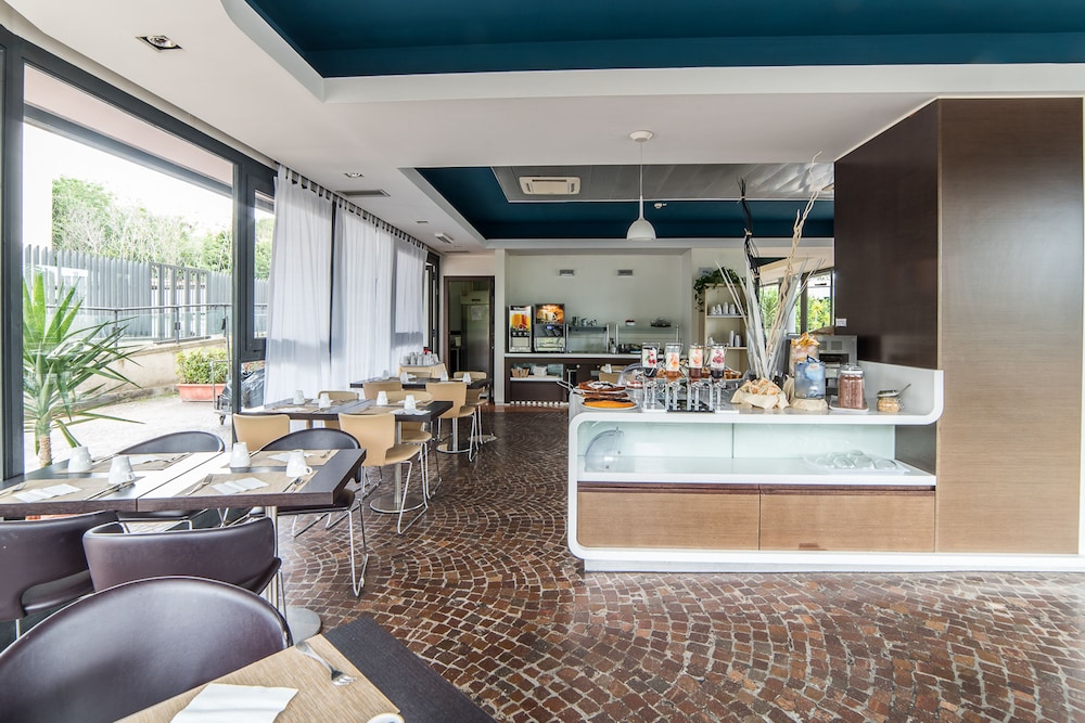 Sotel Nomentana 21