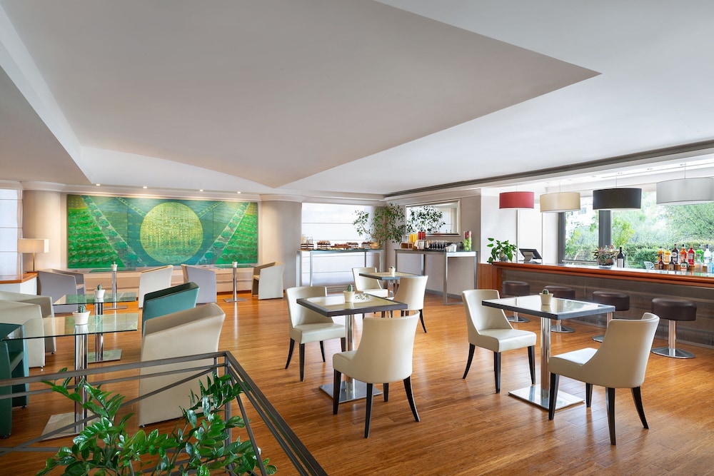Courtyard by Marriott Rome Central Park Hotel 23