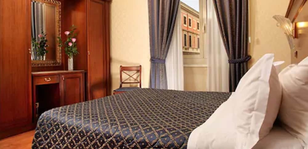 Hotel Serena Roma 15