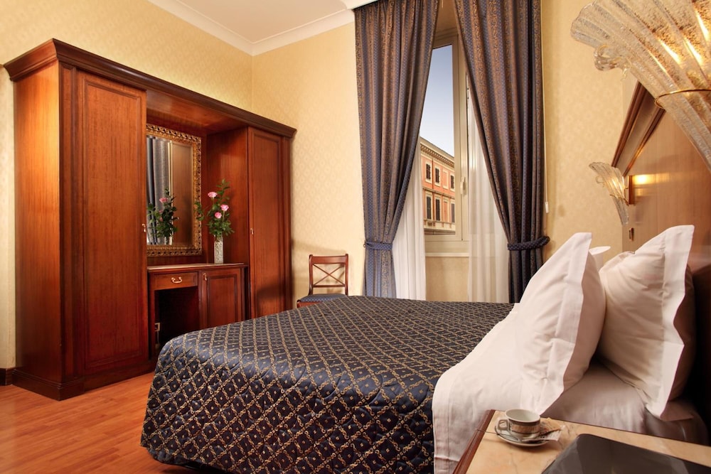 Hotel Serena Roma 23