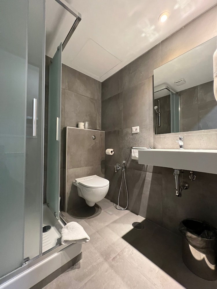 Hotel Garda Rome 24