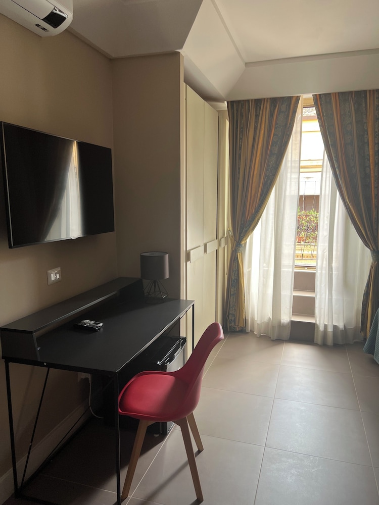 Hotel Garda Rome 10