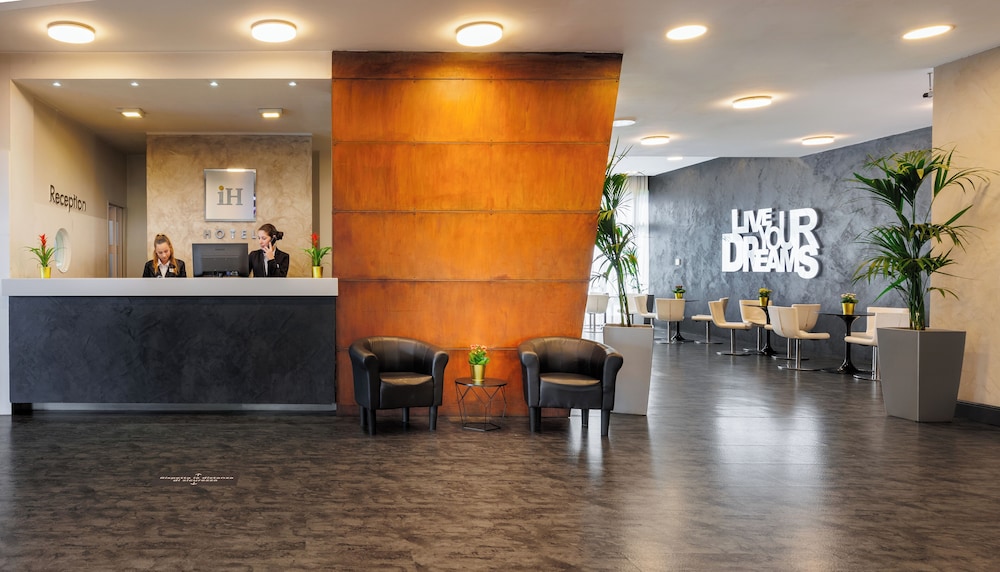 iH Hotels Milano Lorenteggio 3