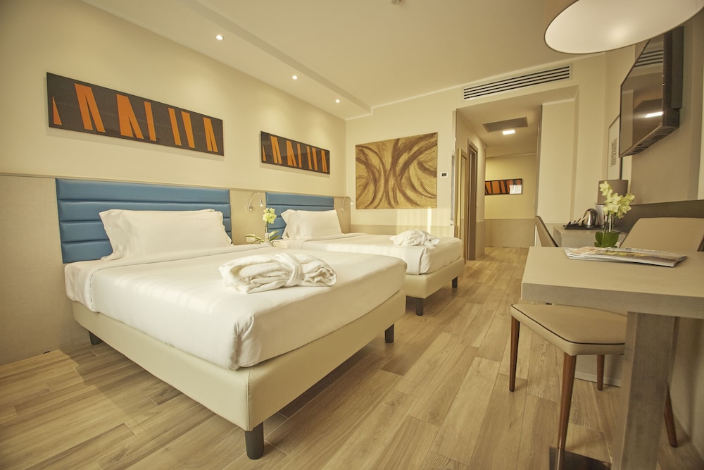 iH Hotels Milano Lorenteggio 12