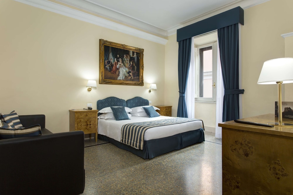 Golden Tulip Rome Piram 6