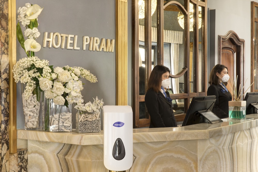 Golden Tulip Rome Piram 5